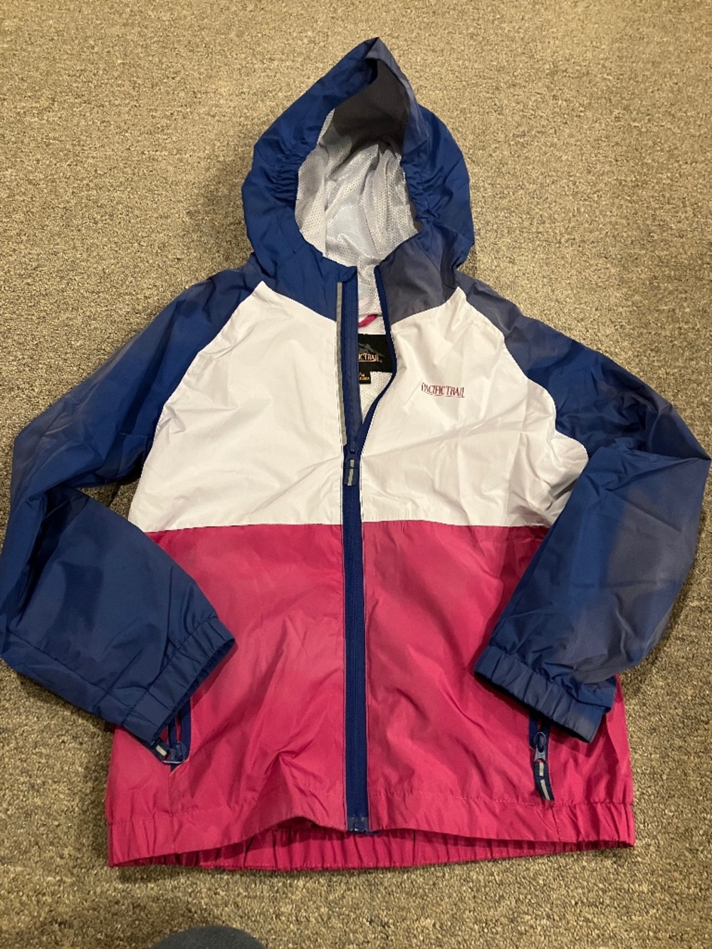Kid’s Pacific Trail Small (7-8) Windbreaker